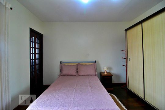 Quarto Suíte de casa à venda com 2 quartos, 193m² em Jardim Alvorada, Santo André