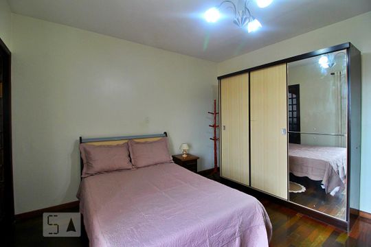 Quarto Suíte de casa à venda com 2 quartos, 193m² em Jardim Alvorada, Santo André
