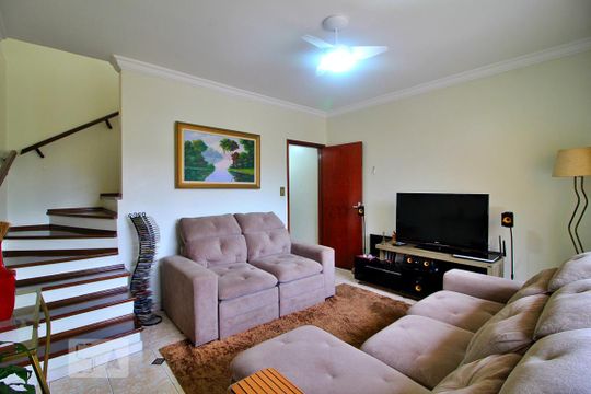 Sala de casa à venda com 2 quartos, 193m² em Jardim Alvorada, Santo André
