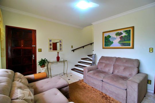 Sala de casa à venda com 2 quartos, 193m² em Jardim Alvorada, Santo André