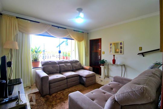 Casa à venda com 2 quartos, 193m² em Jardim Alvorada, Santo André