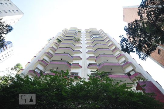 Fachada de apartamento para alugar com 3 quartos, 115m² em Vila Andrade, São Paulo