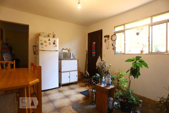 Sala de casa para alugar com 3 quartos, 125m² em Vila Yara, Osasco