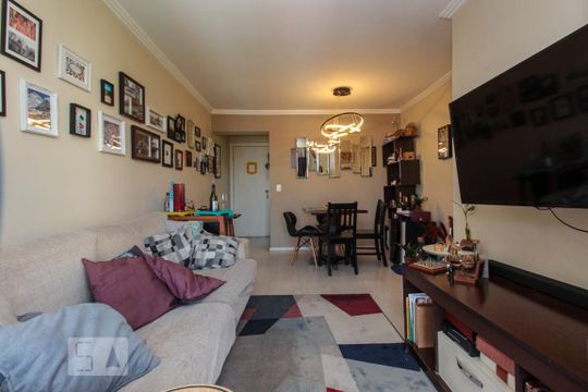 Sala de apartamento à venda com 3 quartos, 65m² em Sumarezinho, São Paulo