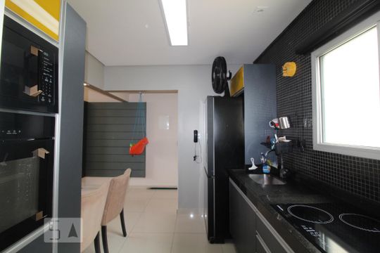 Coiznha de apartamento à venda com 2 quartos, 60m² em Rudge Ramos, São Bernardo do Campo