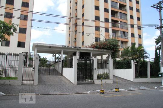 Fachada de apartamento à venda com 3 quartos, 88m² em Vila Cláudia, São Paulo