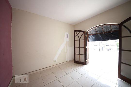 Quarto 2 de casa à venda com 2 quartos, 100m² em Vila Santana, São Paulo