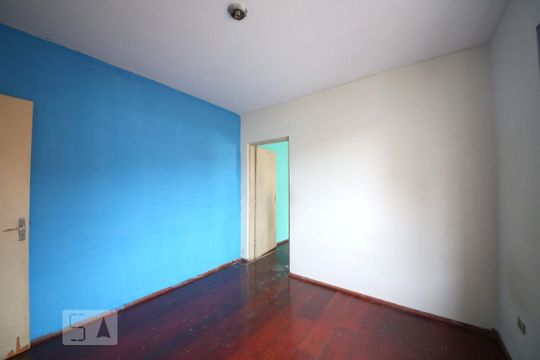 Quarto 1 de casa à venda com 2 quartos, 100m² em Vila Santana, São Paulo