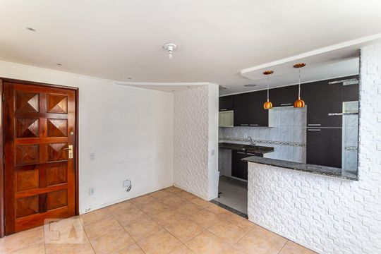 Sala de apartamento para alugar com 2 quartos, 55m² em Cubango, Niterói
