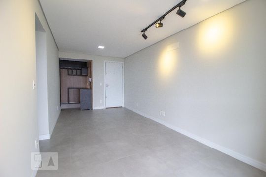 Sala de apartamento para alugar com 2 quartos, 68m² em Santa Mônica, Uberlândia
