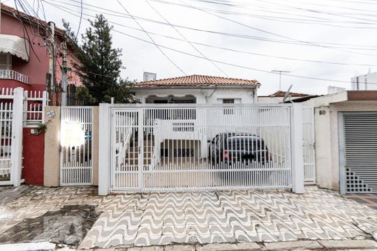 Fachada de casa à venda com 2 quartos, 240m² em Cidade Mãe do Céu, São Paulo