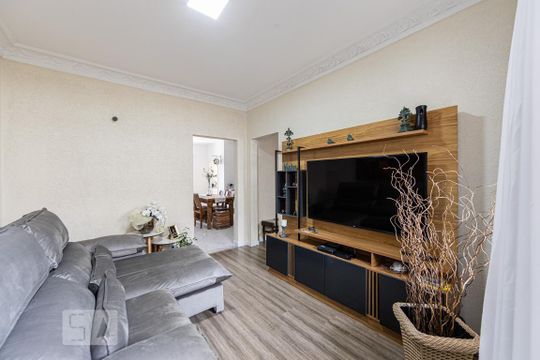 Casa à venda com 2 quartos, 240m² em Cidade Mãe do Céu, São Paulo