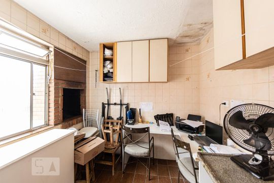 Casa 2 de casa à venda com 2 quartos, 240m² em Cidade Mãe do Céu, São Paulo