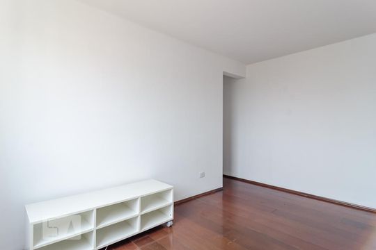 Sala de apartamento para alugar com 2 quartos, 52m² em Vila Santa Catarina, São Paulo