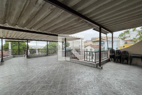 Área comum de casa à venda com 3 quartos, 100m² em Cidade Antônio Estevão de Carvalho, São Paulo