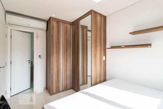Suíte de apartamento para alugar com 1 quarto, 49m² em Vila Mariana, São Paulo