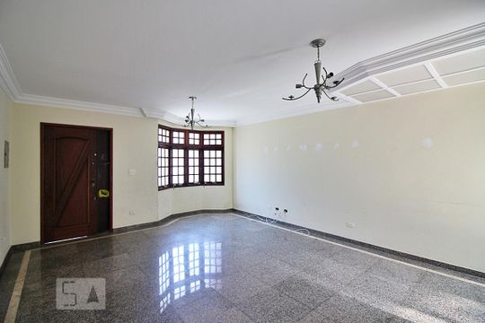 Casa à venda com 3 quartos, 240m² em Anchieta, São Bernardo do Campo