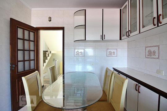 Cozinha de casa à venda com 3 quartos, 240m² em Anchieta, São Bernardo do Campo