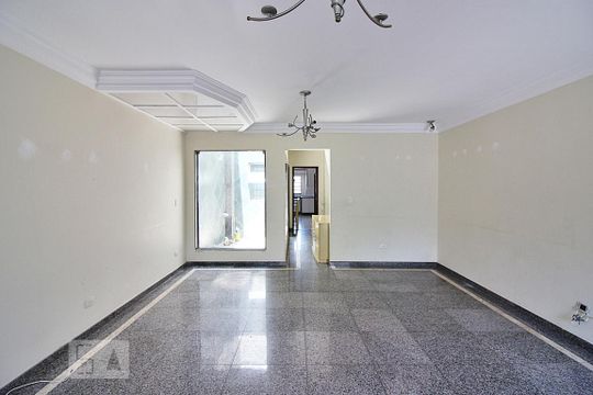 Sala de casa à venda com 3 quartos, 240m² em Anchieta, São Bernardo do Campo