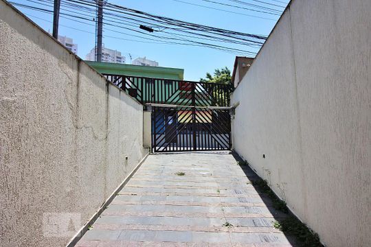 Garagem de casa à venda com 3 quartos, 240m² em Anchieta, São Bernardo do Campo
