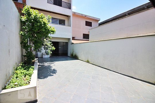 Quintal de casa à venda com 3 quartos, 240m² em Anchieta, São Bernardo do Campo