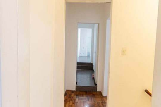 Corredor de casa à venda com 4 quartos, 150m² em Canindé, São Paulo