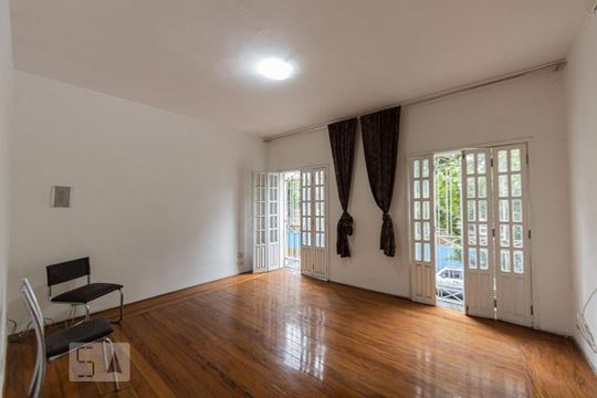 Sala de casa à venda com 4 quartos, 150m² em Canindé, São Paulo