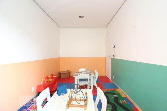 Área comum de apartamento para alugar com 2 quartos, 47m² em Parque Bristol, São Paulo