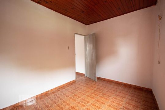 Quarto de casa à venda com 3 quartos, 50m² em Bela Vista, Osasco