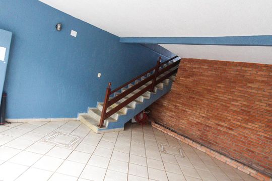 Garagem de casa à venda com 3 quartos, 200m² em Jardim Santa Terezinha (zona Leste), São Paulo
