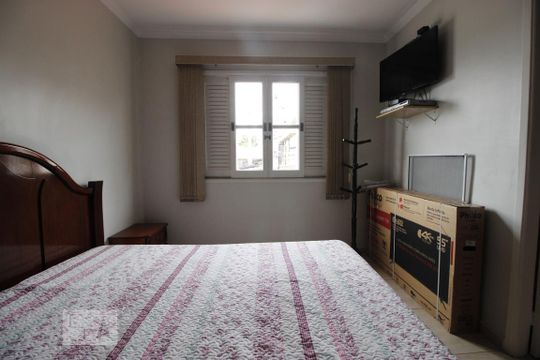 Quarto 1 de casa à venda com 2 quartos, 102m² em Itaquera, São Paulo
