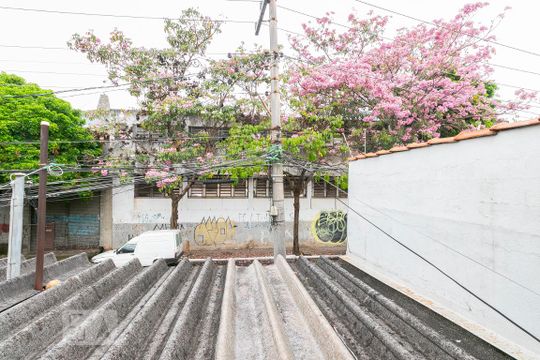 Quarto 2 - Vista de casa à venda com 3 quartos, 100m² em Canindé, São Paulo