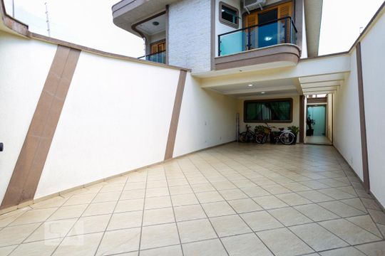 Garagem de casa à venda com 4 quartos, 204m² em Parque São Domingos, São Paulo