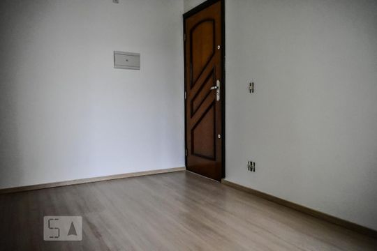 Sala de apartamento à venda com 2 quartos, 49m² em Vila Cruz das Almas, São Paulo