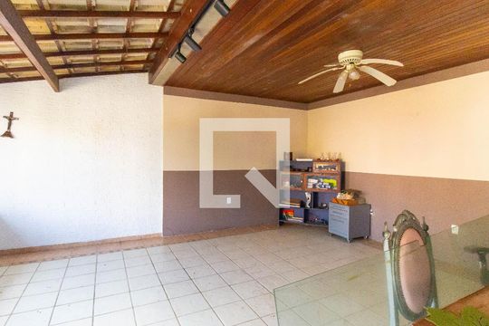 Área Gourmet de casa de condomínio à venda com 4 quartos, 420m² em Santa Rosa, Niterói