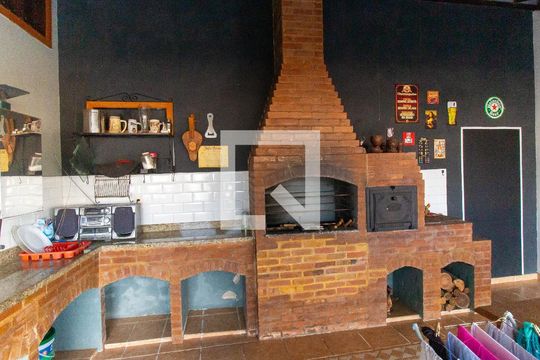 Área Gourmet de casa de condomínio à venda com 4 quartos, 420m² em Santa Rosa, Niterói