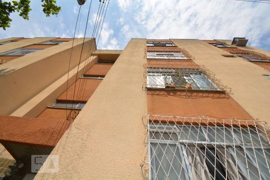 Fachada do bloco de apartamento à venda com 3 quartos, 72m² em Méier, Rio de Janeiro