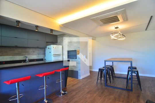 Sala de apartamento à venda com 2 quartos, 80m² em Centro, Canoas