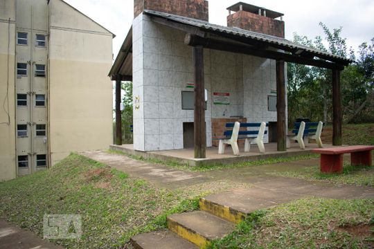 Churrasqueira de apartamento à venda com 2 quartos, 39m² em Campo Novo, Porto Alegre