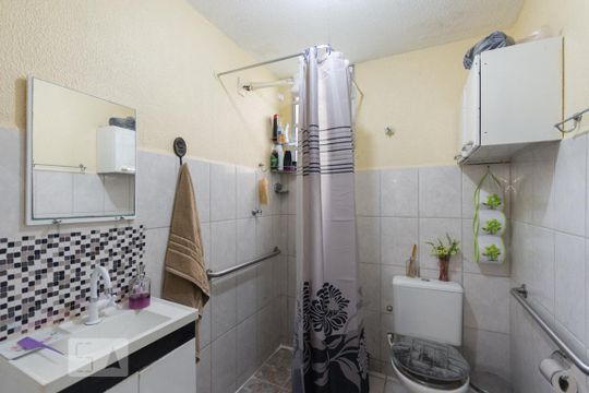 Banheiro de apartamento à venda com 2 quartos, 44m² em Estácio, Rio de Janeiro