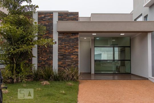Fachada de casa para alugar com 3 quartos, 145m² em Recreio das Acacias, Ribeirão Preto
