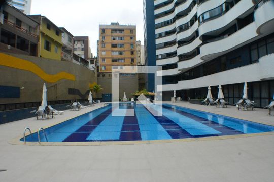 Área comum - Piscina de apartamento para alugar com 1 quarto, 60m² em Armação, Salvador