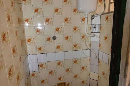 Banheiro de kitnet/studio para alugar com 1 quarto, 20m² em Ipiranga, São Paulo
