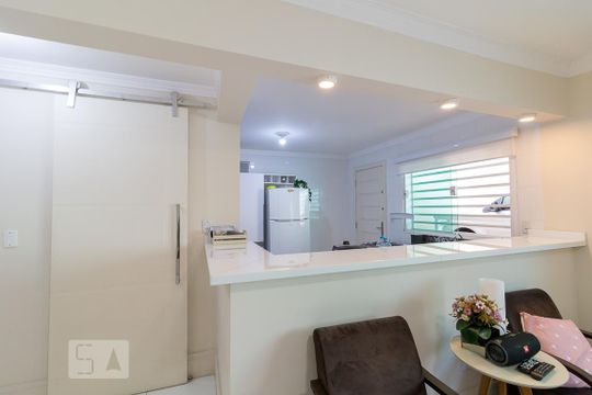 Cozinha de casa à venda com 3 quartos, 198m² em Vila Galvão, Guarulhos