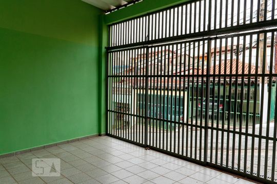 Garagem de casa à venda com 2 quartos, 140m² em Vila Cruz das Almas, São Paulo