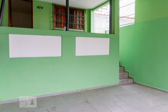 Quintal de casa à venda com 2 quartos, 140m² em Vila Cruz das Almas, São Paulo