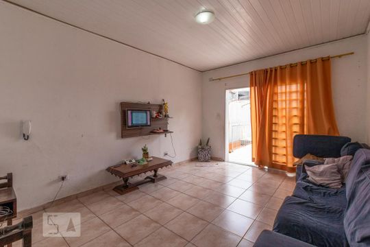 Sala de casa à venda com 3 quartos, 140m² em Vila Cruz das Almas, São Paulo