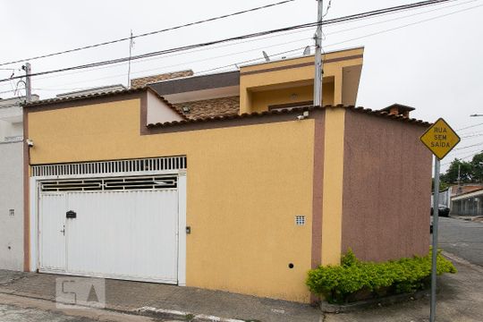 Fachada de casa à venda com 3 quartos, 160m² em Vila Divina Pastora, São Paulo