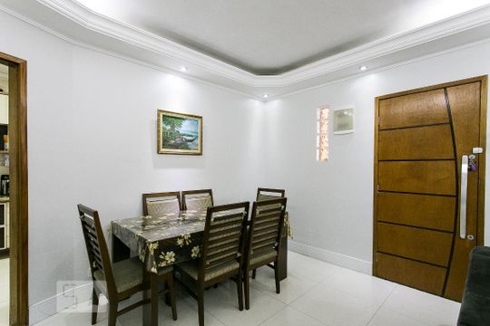 Sala de casa à venda com 3 quartos, 160m² em Vila Divina Pastora, São Paulo