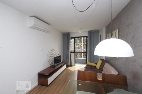 Sala de apartamento à venda com 2 quartos, 70m² em Flamengo, Rio de Janeiro